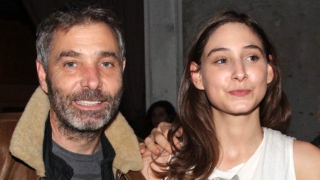 «Τρελός» παππούς ο Θοδωρής Αθερίδης – Λιώνει για τον 3χρονο εγγονό του (photos)