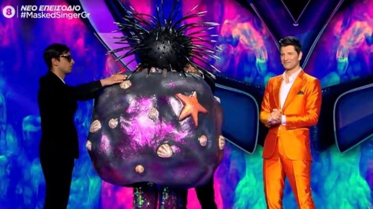 Χαμός στο «The Masked Singer»: Αποκαλύφθηκε ο Αχινός – Ποιος ήταν; (Video)