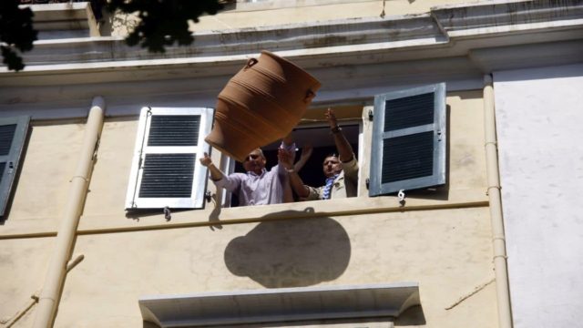 Άγνωστα πασχαλινά έθιμα σε 13 μέρη της Ελλάδας