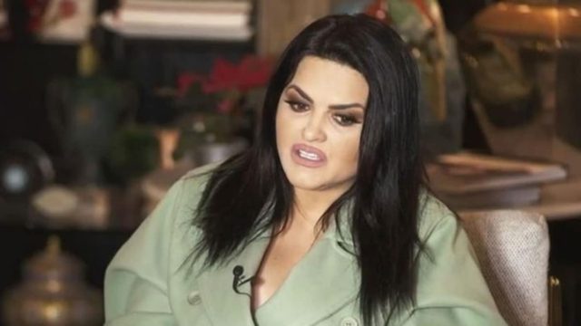 Σπάραξε η Δήμητρα Κατσαφάδου: «Μου λείπετε υπερβολικά…»