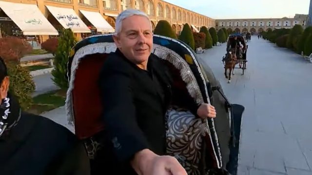 Ταξίδεψαν στο Ισφαχάν και θριάμβευσαν στην τηλεθέαση ο Τάσος Δούσης και οι Εικόνες