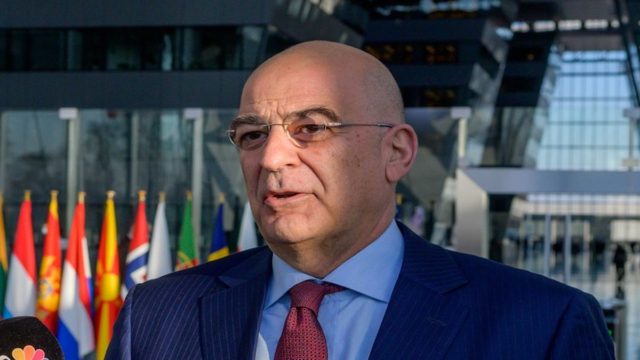 Ουκρανία: Στην Οδησσό ο Νίκος Δένδιας ως επικεφαλής αποστολής που μεταφέρει ανθρωπιστική βοήθεια