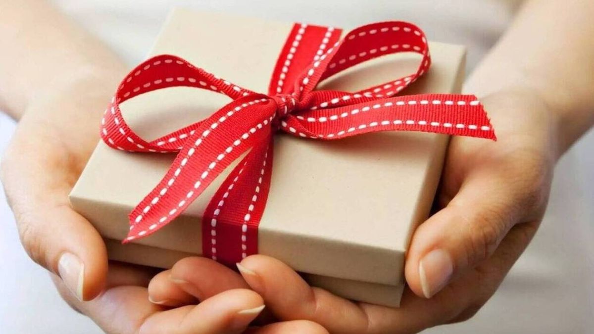 Ποιοι γιορτάζουν σήμερα, Δευτέρα 18 Απριλίου, σύμφωνα με το εορτολόγιο;