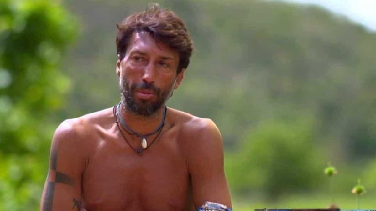Survivor 5: “Με ενοχλεί η φάτσα του!” – Οι αιχμηρές δηλώσεις του Εμμανουήλ
