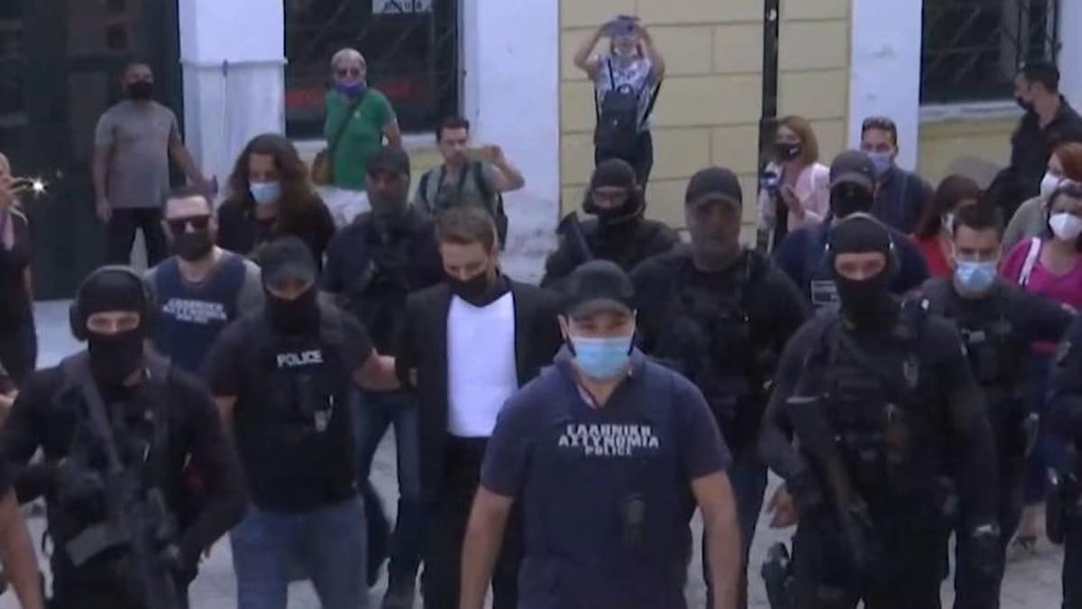Γλυκά νερά: Το χρονικό του φρικτού εγκλήματος (Βίντεο)