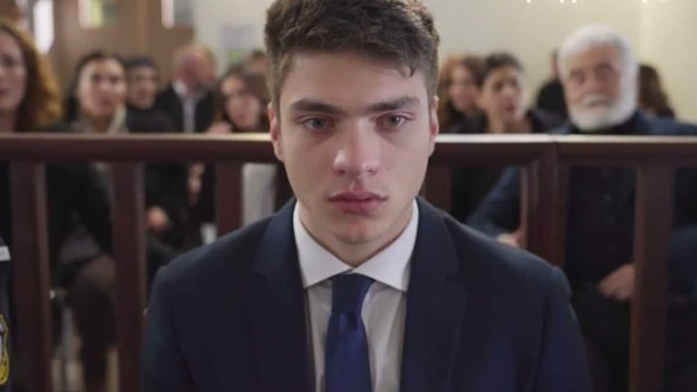 Ταλαντούχος και γοητευτικός ο Διονύσης Παπανδρέου: 7+1 άγνωστες πληροφορίες για τον Φίλιππο από τη «Γη της Ελιάς» (photos)