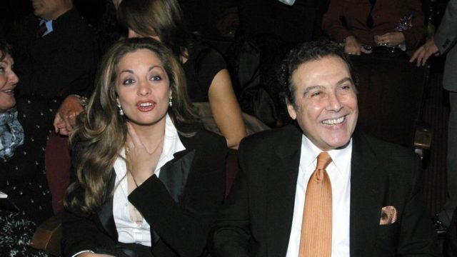 Όταν «κατέρρευσε» η Άντζελα Γκερέκου: Το σκάνδαλο του Τόλη Βοσκόπουλου που κόντεψε να τους εξαφανίσει