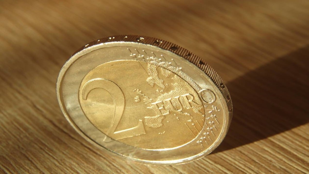 Και όμως υπάρχει λόγος που τα κέρματα έχουν ραβδώσεις στο πλάι – Η απίστευτη εξήγηση!