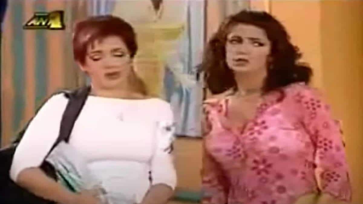 Κωνσταντίνου και Ελένης: Η «απαγορευμένη» σκηνή που δεν έδειξε ξανά ο ΑΝΤ1 – Ελένη και Πέγκυ είχαν δώσει φιλί στο…! (Video)