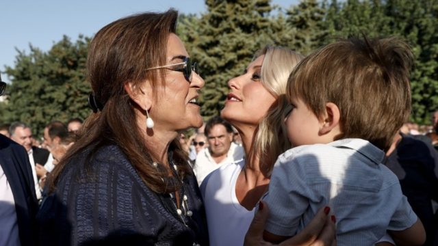 «Αν κοιτάς μόνο την καριέρα σου…» – Η δημόσια αποκάλυψη της Ντόρας Μπακογιάννη για τη Σία Κοσιώνη που δεν περιμέναμε