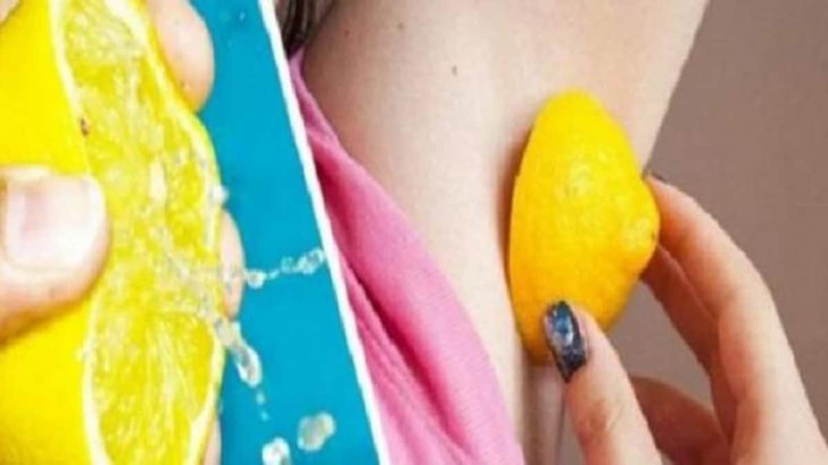 Πριν κοιμηθεί βάζει λεμόνι στις μασχάλες – Ο λόγος θα σας αφήσει άφωνους