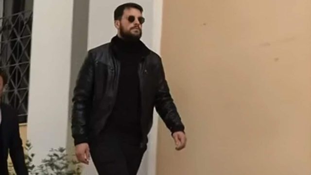 Αναλύτρια λόγου «αποκρυπτογραφεί» τον Μάνο Δασκαλάκη: Τα «σκοτεινά» σημεία και η ερμηνεία τους