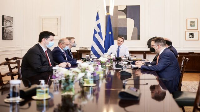 «Έτριξε τα δόντια» ο Μητσοτάκης σε υπουργούς: «Αν δεν μπορείτε πείτε μου να σας απαλλάξω»