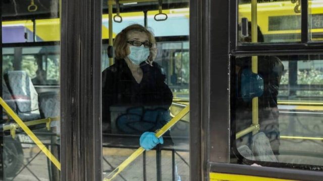 Κορωνοϊός – Άρση μέτρων: Που θα παραμείνει υποχρεωτική η μάσκα – Πώς θα γίνουν τα ταξίδια το καλοκαίρι (video)