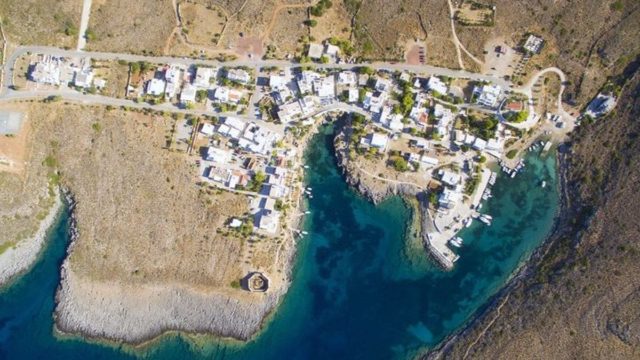 Ονειρεμένο: Το πανέμορφo ελληνικό νησί που θα περάσεις την ημέρα σου με 29 ευρώ!