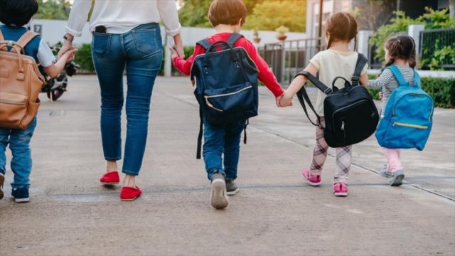 Το ειδικό σύμπτωμα που «δείχνει» παιδική ηπατίτιδα – Τα συμπτώματα που πρέπει να θορυβήσουν τους γονείς (video)