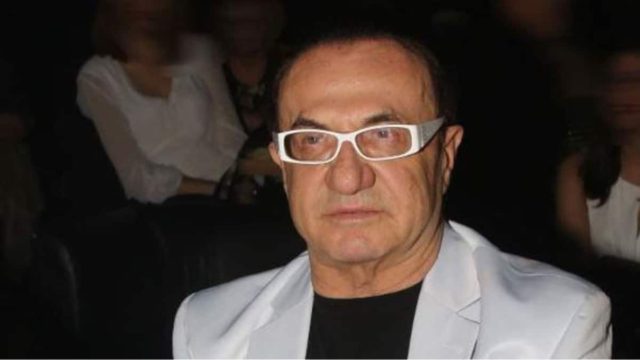 Μοιάζει με παλάτι: Το σπίτι του Λευτέρη Πανταζή – Το έχτισε με τα χεράκια του όπως ακριβώς το είδε στον ύπνο του