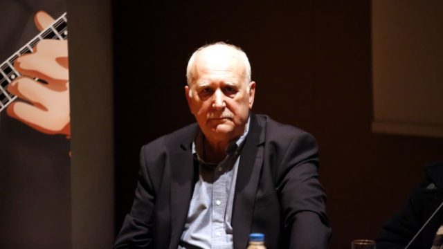 Δεν τον βλέπουμε ποτέ: Αυτός είναι ο μεγάλος γιος του Γιώργου Παπαδάκη – Τον απέκτησε στον πρώτο γάμο