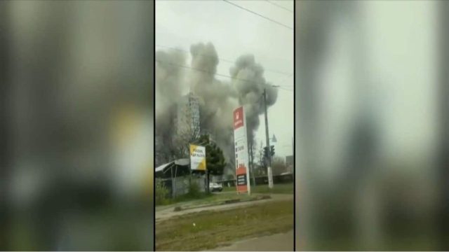 Πόλεμος στην Ουκρανία: Ρωσικές επιθέσεις σε 5 σιδηροδρομικούς σταθμούς – Πληροφορίες για θύματα