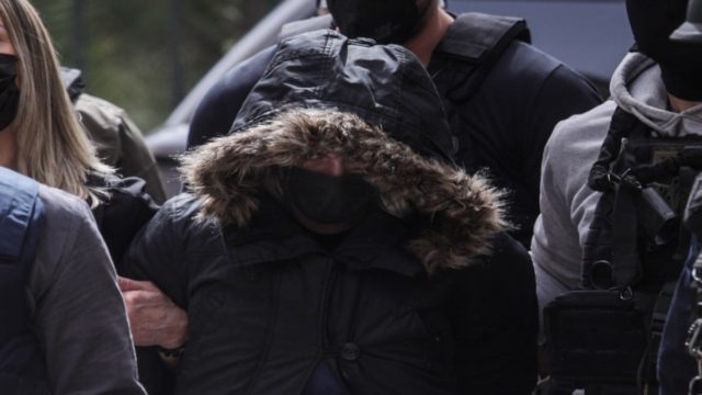 Νεκρά παιδιά στην Πάτρα: Η αρχή του τέλους για την Ρούλα Πισπιρίγκου; Ο συγγενής που φοβάται ότι θα αποκαλύψει τα πάντα (Video)