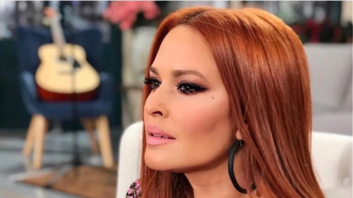 Βουρκωμένη η Σίσσυ Χρηστίδου – Δύσκολες ώρες