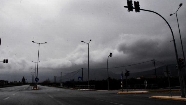 Η φωτογραφία της ημέρας: Σαββατοκύριακο κάτω από τη σκόνη…