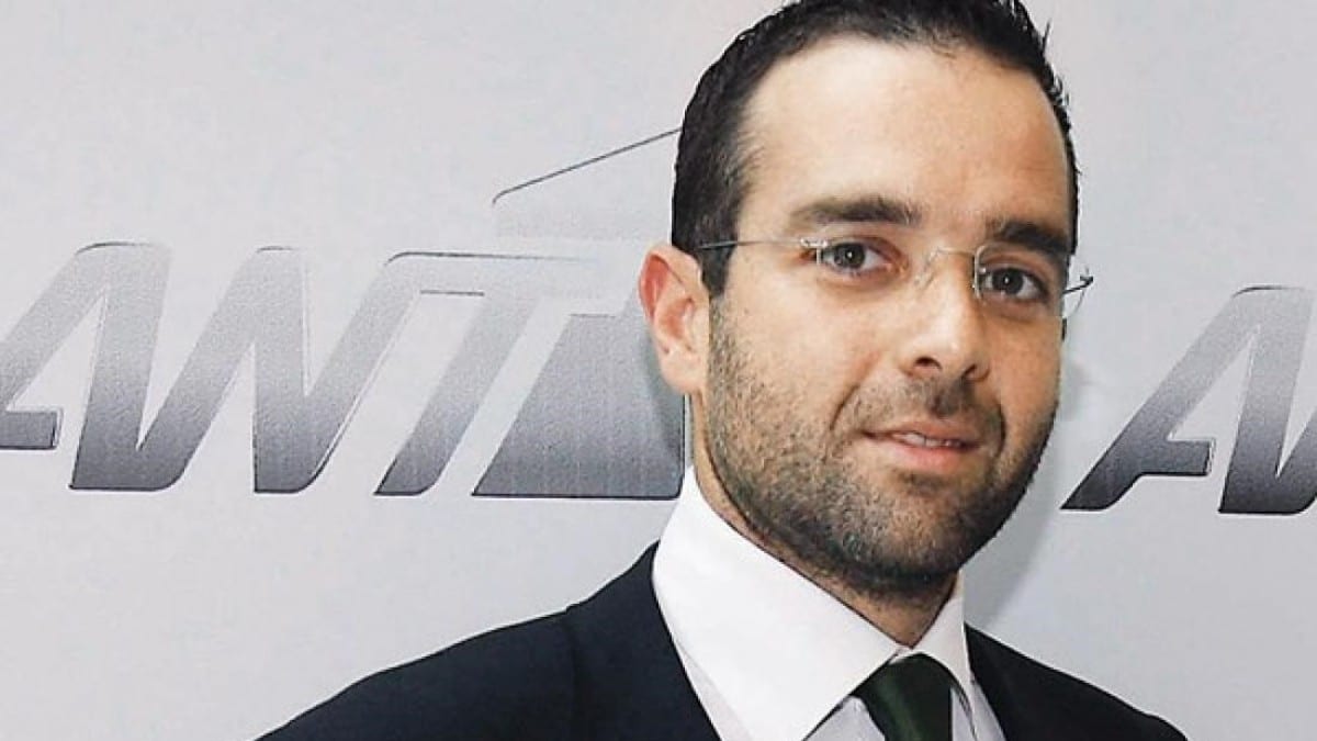 Δήμητρα Μπιθαρά: Αυτή είναι η εντυπωσιακή σύζυγος του Θοδωρή Κυριακού (photos)