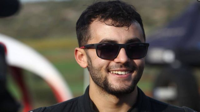 Κώστας Τακιδέλλης: Αυτός ήταν ο 19χρονος που σκοτώθηκε πέφτοντας με το ΙΧ του από γέφυρα στη Λεωφόρο Κύμης!