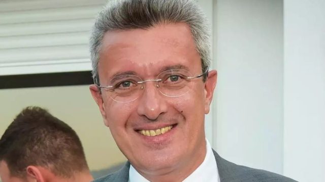 «Είσαι σκέτη ντροπή…» – Έξω φρενών ο Νίκος Χατζηνικολάου με πασίγνωστο Έλληνα