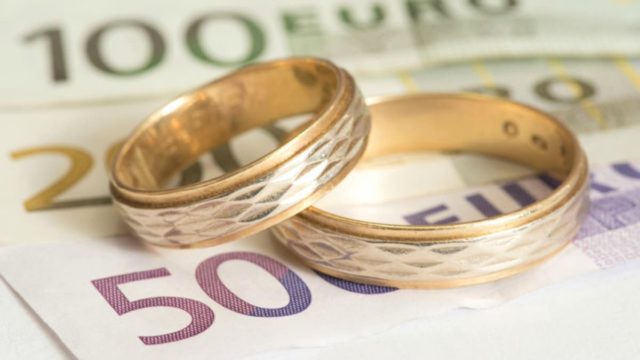 Έχουν τη σπατάλη… στο αίμα τους: Αυτά τα 5 ζώδια ξοδεύουν πιο πολλά από όσα παίρνουν