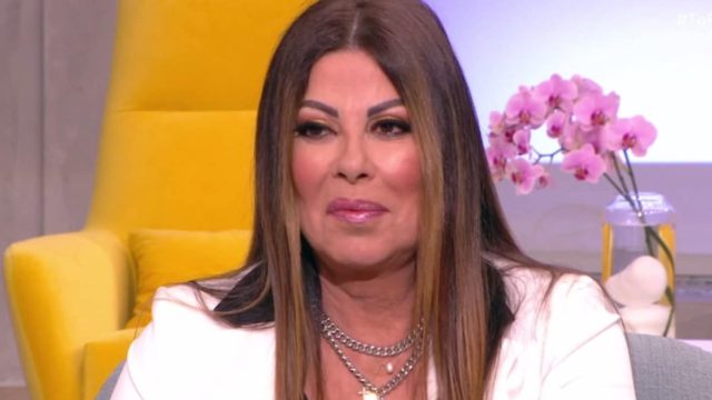 Σάλος με την Άντζελα Δημητρίου: Αποκάλυψε ότι έχει κάνει απόπειρα αυτοκτονίας!