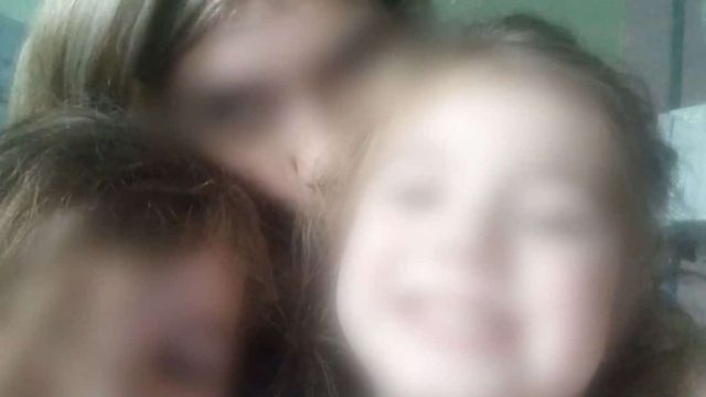 Πάτρα: Νέες εξελίξεις στην υπόθεση φέρνει η μελανιά που εντοπίστηκε στην Τζωρτζίνα – «Πίεσε με το χέρι της το πρόσωπο του παιδιού…» (video)