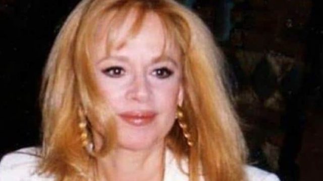 «Για χάρη της απάτησα…» – Το φλογερό καλοκαίρι της Αλίκης Βουγιουκλάκη με τον…