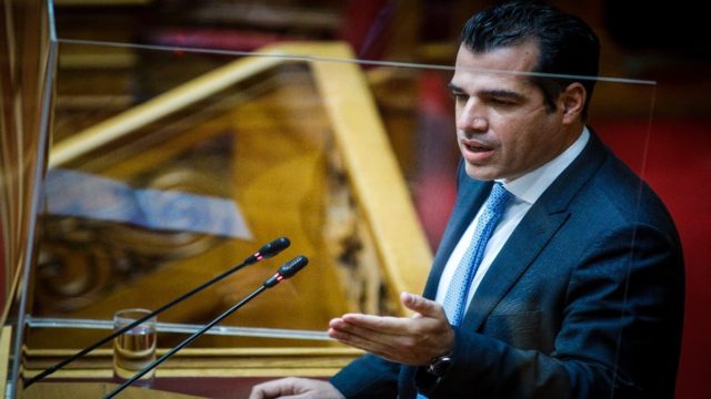Κορωνοϊός – Μάσκες: Έρχονται έκτακτες ανακοινώσεις Θάνου Πλεύρη στις 17:00 (18/5)
