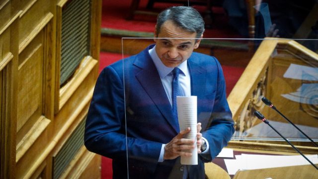 Προβληματισμός στο Μαξίμου – Μητσοτάκης: Σκέφτεται να δημιουργήσει θέση υφυπουργού για την ακρίβεια – «Σύννεφα» ανασχηματισμού στην κυβέρνηση