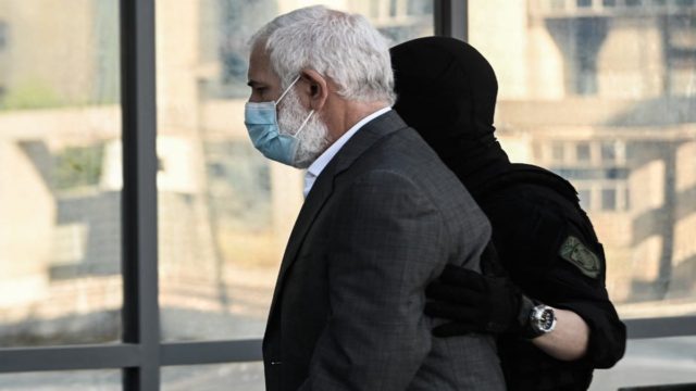 Πέτρος Φιλιππίδης – Συγκλονίζει στην κατάθεσή της η μάρτυρας: «Άμα φύγεις δεν υπάρχει επιστροφή, μπορώ να σε καταστρέψω – Το ανώμαλο μυαλό…» (video)