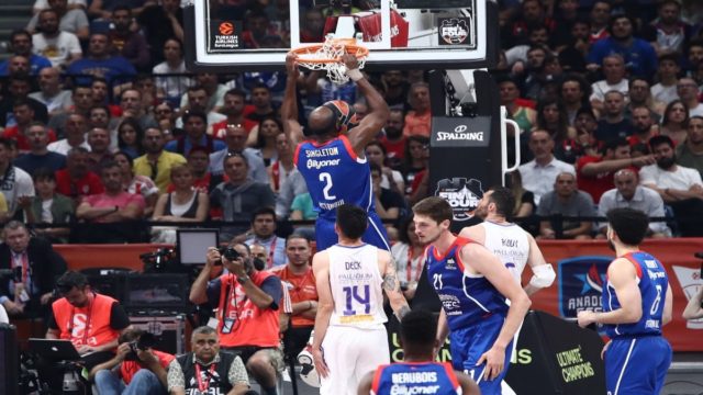 Euroleague – Final 4: «Μίλησε» η καρδιά του πρωταθλητή στην Εφές με Back-to-back κούπα!