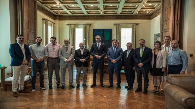 Ιστορική μέρα για την Αθήνα και τον Παναθηναϊκό: Υπογράφηκαν οι συμβάσεις για τη Διπλή Ανάπλαση σε Βοτανικό και Λ. Αλεξάνδρας!
