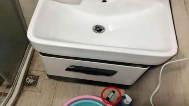 Έβαλε κρυφή κάμερα στο σπίτι της κολλητής της γυναίκας του – Την έβλεπε να κάνει μπάνιο!
