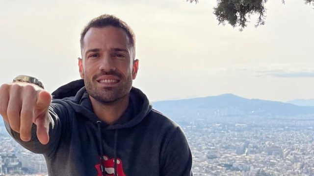 Γουστόζικο με τεράστιων διαστάσεων σαλόνι – Το μοντέρνο σπίτι του Κωνσταντίνου Αργυρού