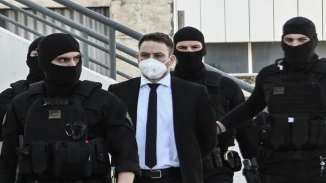 Έγκλημα στα Γλυκά Νερά: Οργισμένος ο Μπάμπης Αναγνωστόπουλος! Τα νέα που του μετέφεραν στις φυλακές και τα «πήρε κρανίο» (Video)