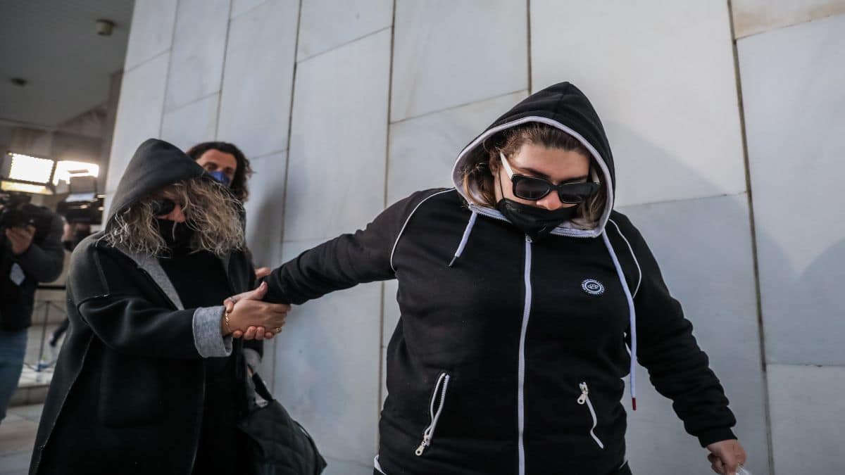 Πάτρα: Έξαλλη η Δήμητρα Πισπιρίγκου: “Με ποιο δικαίωμα…” – Νέες αποκαλύψεις (video)