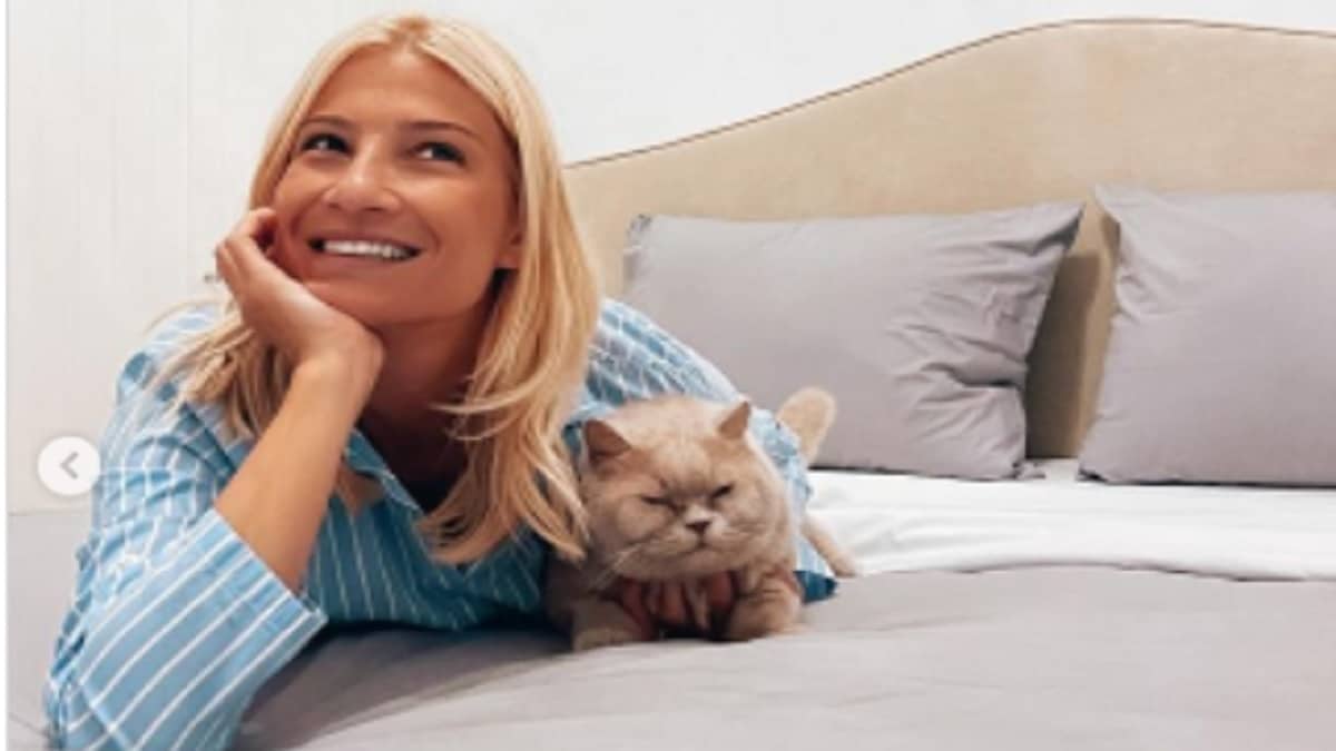 Έχει μέχρι και προσωπικό γυμναστήριο… Φωτογραφίες από την μονοκατοικία της Φαίης Σκορδά