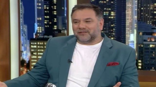 “Περιμένει παιδάκι”: Ανακοινώθηκε η εγκυμοσύνη στον Γρηγόρη Αρναούτογλου!