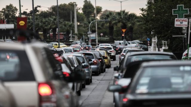Κυκλοφοριακό κομφούζιο στην Αττική: Απροσπέλαστος ο Κηφισός! Που αλλού παρατηρείται μποτιλιάρισμα (photo)