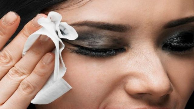 Γαμπρός μήνυσε τη νύφη μια ημέρα μετά τον γάμο για εξαπάτηση λόγω… Make Up!