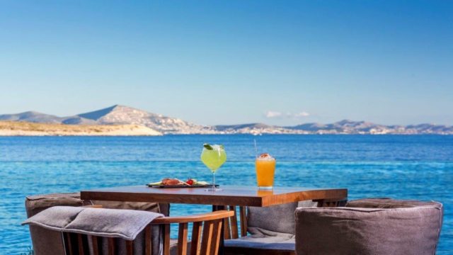Moorings: Το αγαπημένο spot των νοτίων Προαστίων επιστρέφει!
