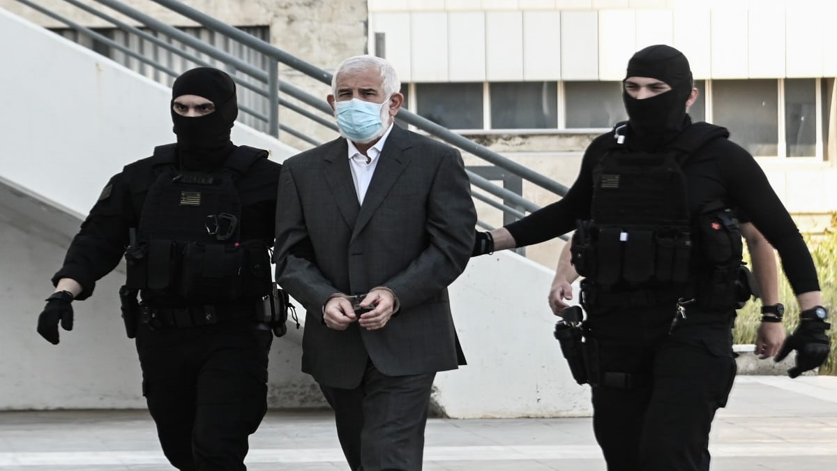 Δίκη Πέτρου Φιλιππίδη: «Μου έλεγε ότι ήμουν όμορφη… Μου είπε να παίξω…» – Σοκαριστική μαρτυρία ηθοποιού που τον καταγγέλλει για απόπειρα βιασμού