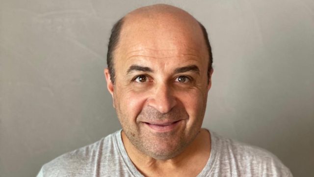 Στην εργατιά από μικρός ο Μάρκος Σεφερλής: Αυτή τη δουλειά έκανε με τους γονείς του πριν γίνει ηθοποιός