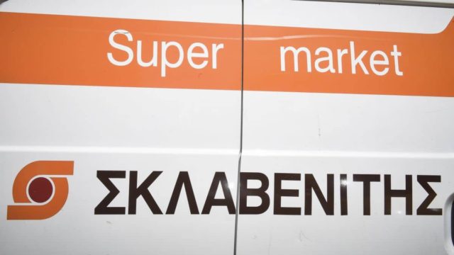 Έκτακτη ανακοίνωση Σκλαβενίτη για τις Κυριακές!